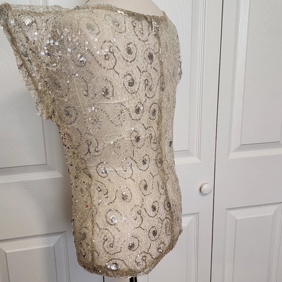 NikiBiki Vintage Lace Embellished Top - Picture 7 of 15